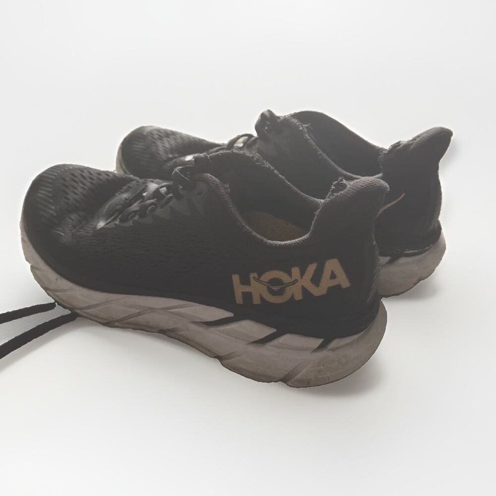 Size 7 - Hoka One One HOKA Clifton 7 Black and Bronze. Great condition!